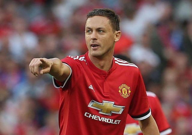 距被进一步 距被进一步