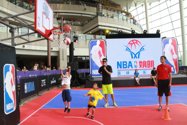 会围绕他的 会围绕他的