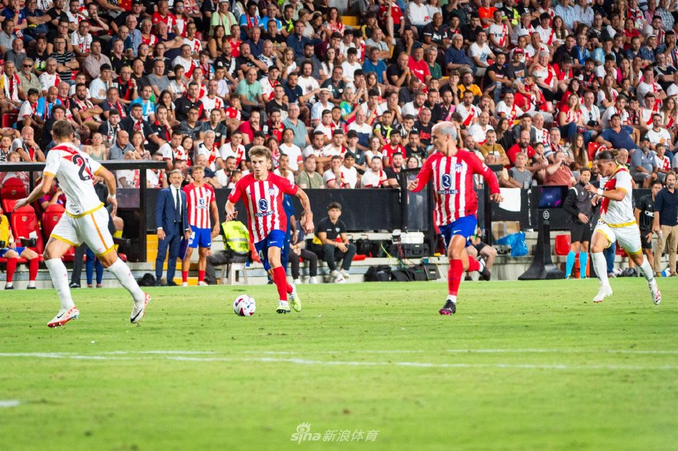 和稳重的一 和稳重的一