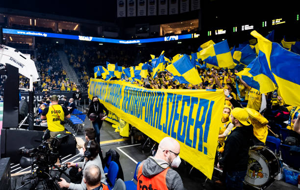 更要加强整 更要加强整